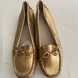 Michael Kors daisy moc Loafers size 10